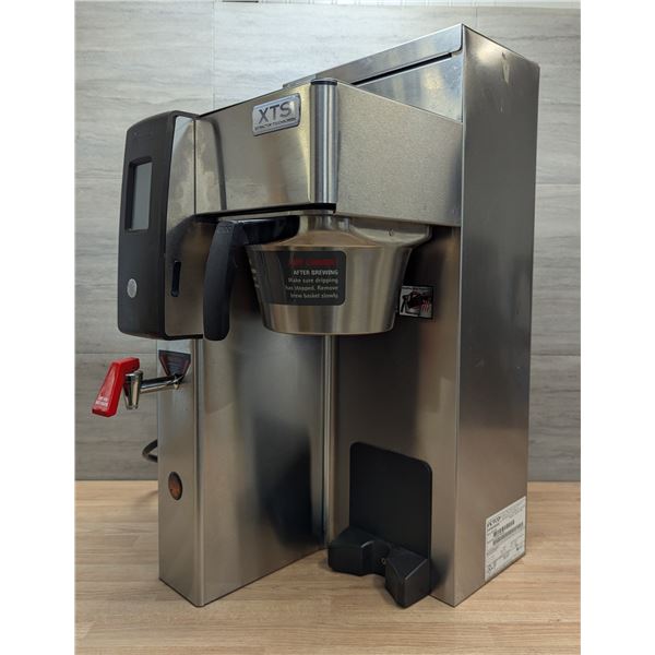 Fetco CBS-2131-XTS 3L Single Station Coffee Brewer | 2103/MR2-1
