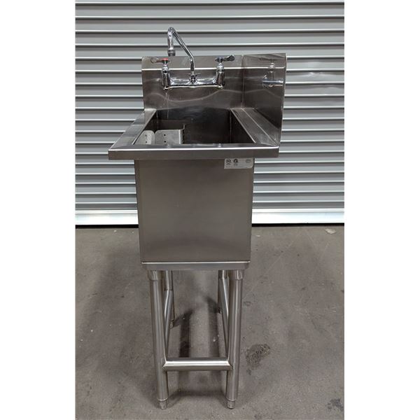 16" Stainless Steel Underbar Sink W/Faucet | SBsink1/R7FL