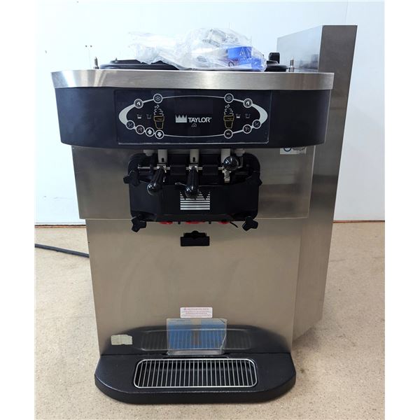 Taylor C723-33 Twin Twist Soft Serve Machine | 7039/R3FL
