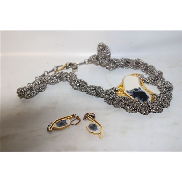 MODERN CHIC BRAISED 2 TONE NECKLACE AND MATCHING