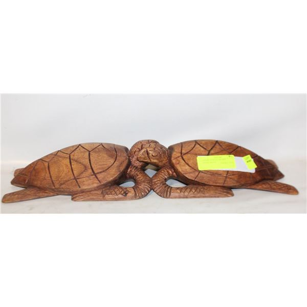 LOVING TURTLES WOODEN HANDCARVED