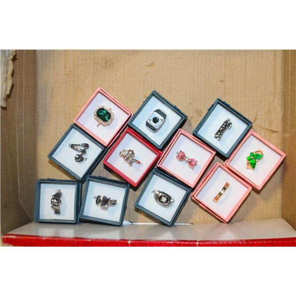 LOT OF 11 ESTATE RINGS