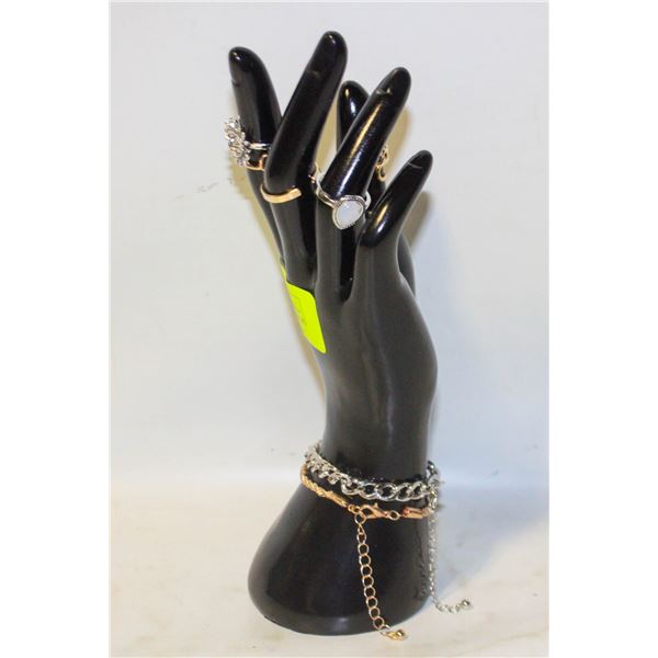 NEW IDEAL HAND-SHAPED JEWELRY DISPLAY STAND WITH