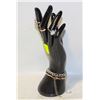 Image 1 : NEW IDEAL HAND-SHAPED JEWELRY DISPLAY STAND WITH