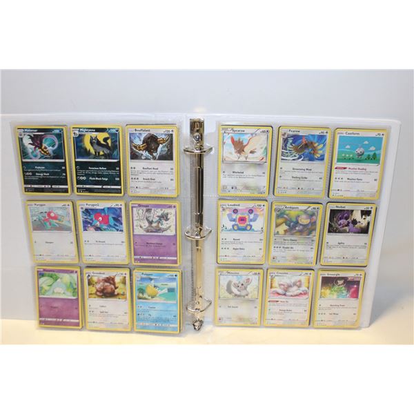 BINDER POKEMON COLLECTOR CARDS