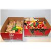 Image 1 : 2 BOXES WOODEN TOYS & BLOCKS