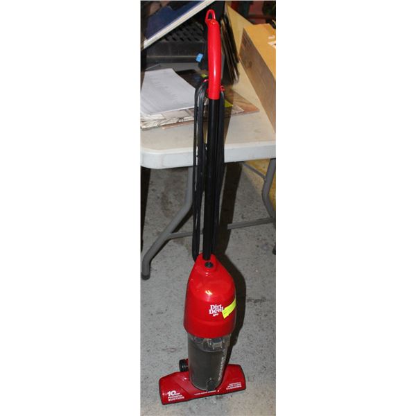 DIRT DEVIL POWER AIR CYCLONIC VACUUM