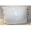 Image 1 : NEW BEDSTORY BLUE NECK PILLOW STANDARD