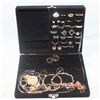 Image 1 : ESTATE JEWELRY BOX FULL OF JEWELRY