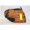 Image 1 : WILSON LEATHER ADULT BASEBALL GLOVE-ESTATE