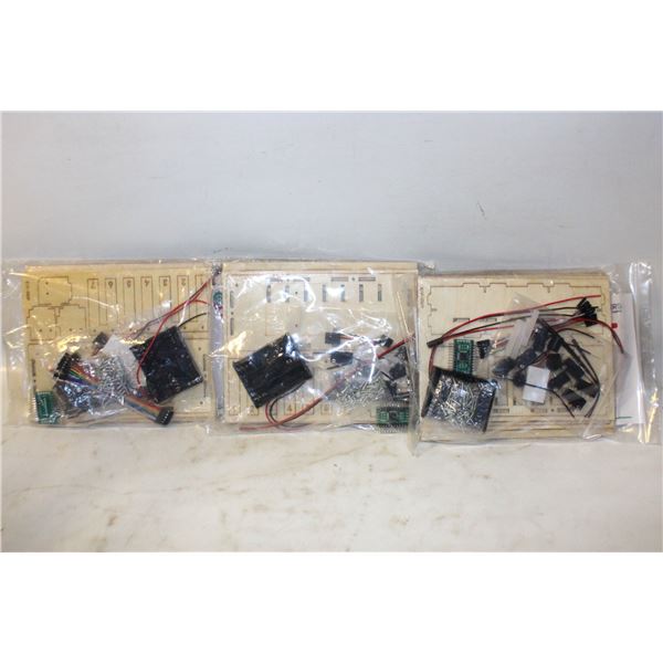 3 X PIANO WOODEN FUN MAKER MODEL KITS WITH