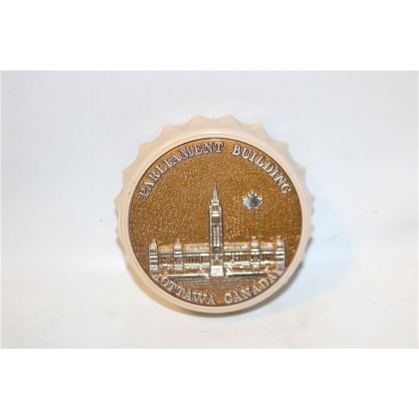 VINTAGE PARLIAMENT BOTTLE OPENER FRIDGE MAGNET