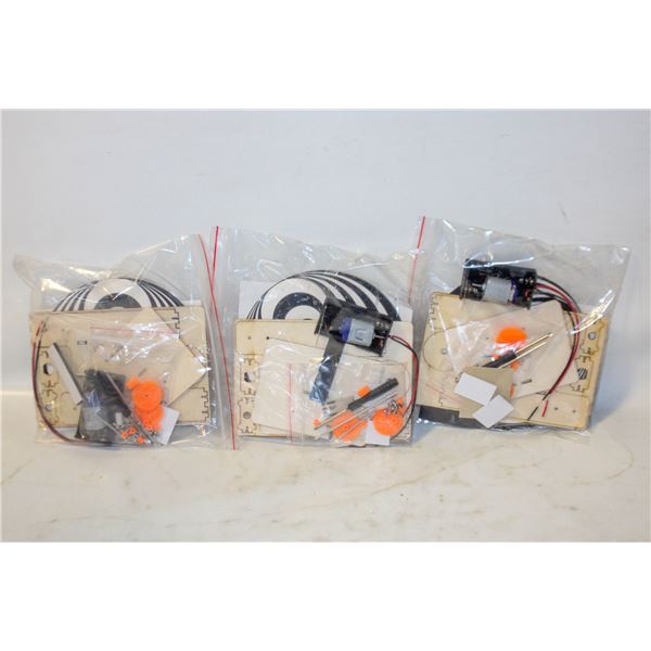 3 X OPTICIAL ILLUSIONS WOODEN MODEL KITS