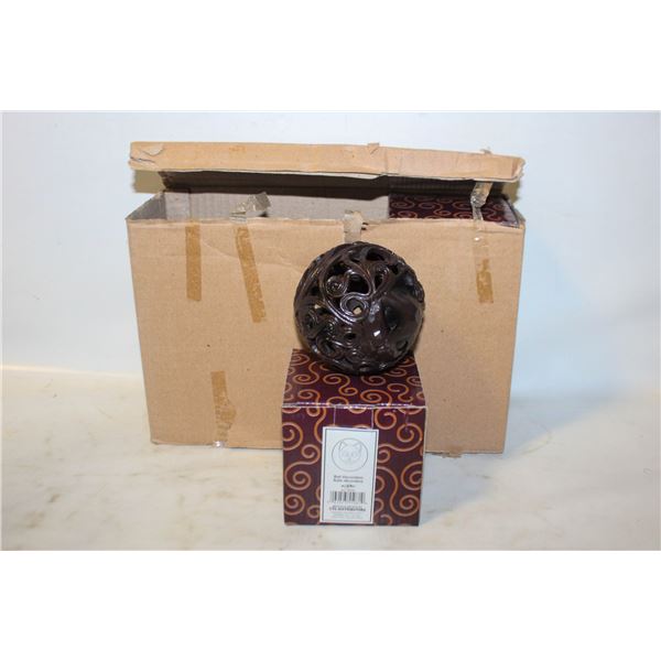 CASE OF 6 METAL CAT ORNAMENTS