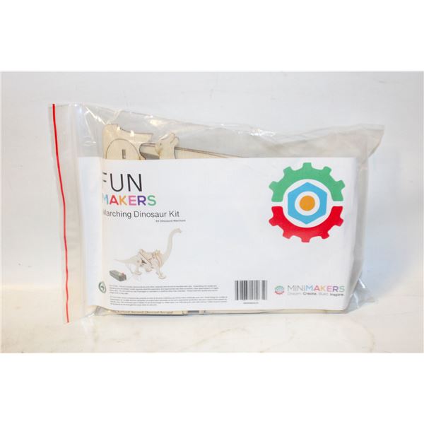 MARCHING DINOSAURS KIT(MOTOR,TOOLS,REMOTE CONTROL)