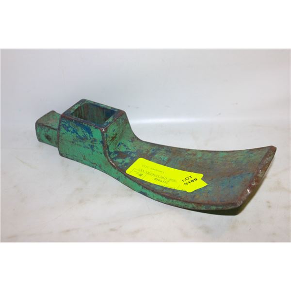 VINTAGE 1800S SHIP MAKERS AXE HEAD