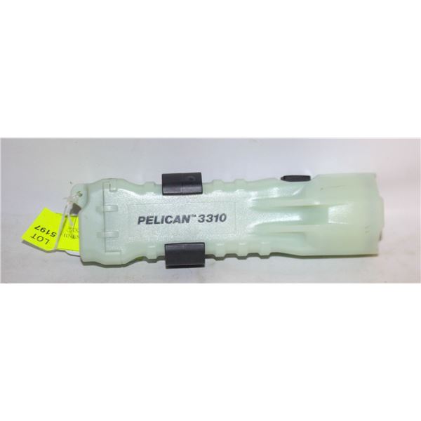 PELICAN 3310PL 3AA LED LUMINESCENT FLASHLIGHT