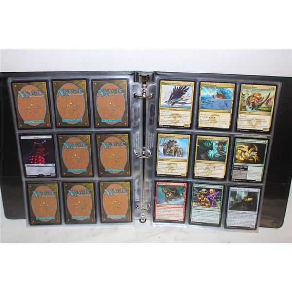 BINDER OF QTY 100 MAGIC THE GATHERING CARDS