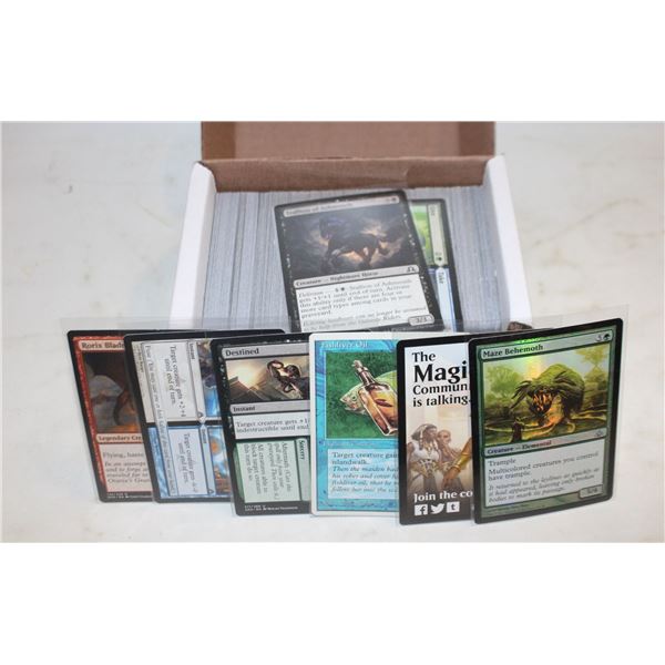 MAGIC THE GATHERING 330 COUNT STORAGE BOX OF