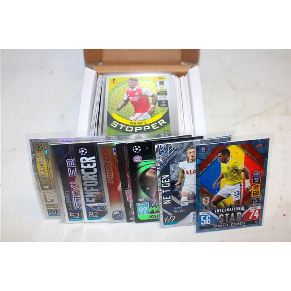SOCCER CARDS TOPPS LOTS OF  REFRACTORS