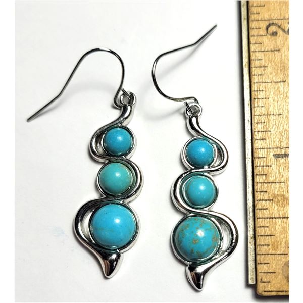 21) SILVER TONE WITH 3 GRADUATED SIZE