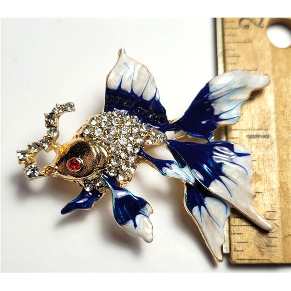 20)  GOLD TONE WITH CLEAR & RED CRYSTALS,