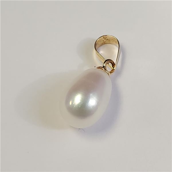 14K YELLOW GOLD FRESH WATER PEARL PENDANT