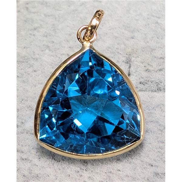 10K(1.63G) BLUE TOPAZ (7CT) PENDANT APPRAISED