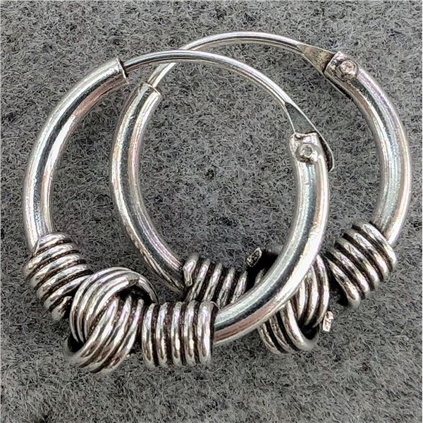 SILVER HOOP EARRINGS