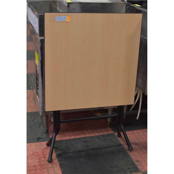 SQUARE FOLDING TABLE H29X W24