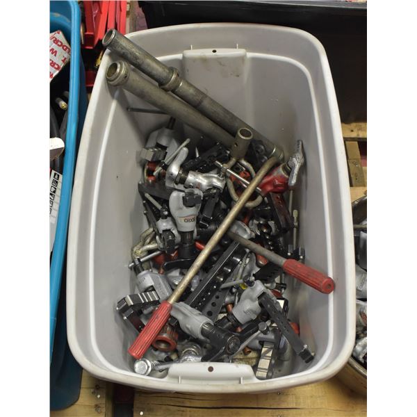 TOTE OF RIDGID ECCENTRIC FLARING TOOLS VARIOUS