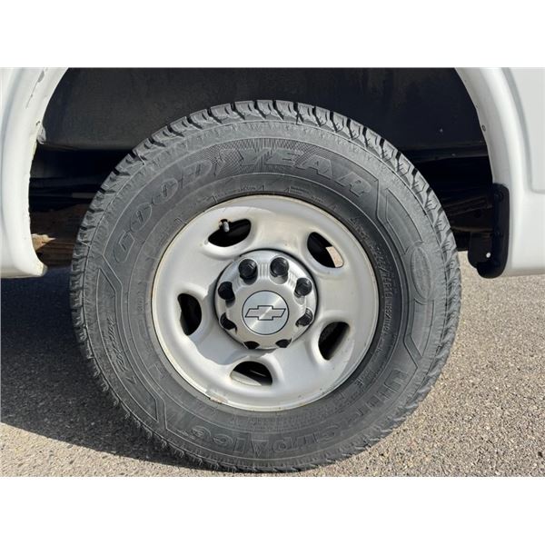 2016 GMC EXPRESS G23405