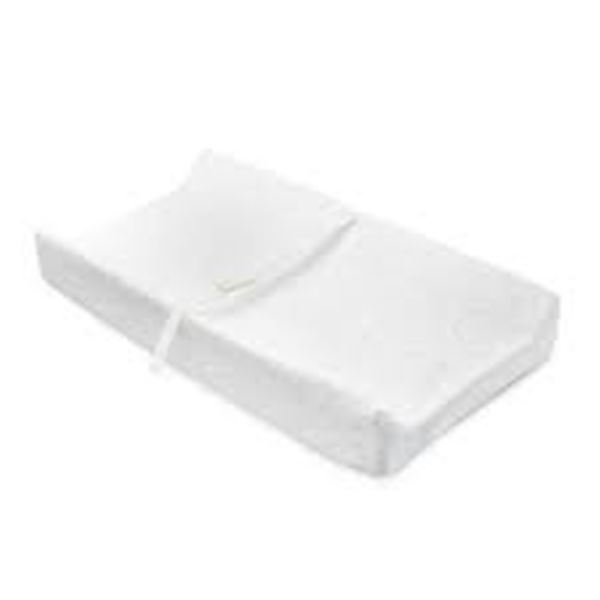 NEW DELTA CHILRDEN SERTA CONTOURED CHANGING PAD