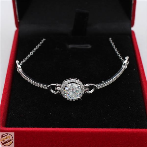 #3808-1.00 CT GRA CERTIFIED ROUND BRILLIANT