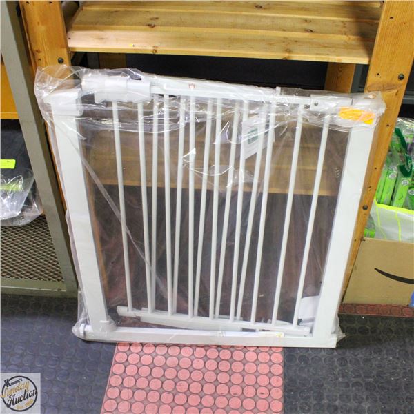 NEW WHITE BABY GATE 42.13"-46.06"