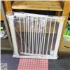 Image 1 : NEW WHITE BABY GATE 42.13"-46.06"