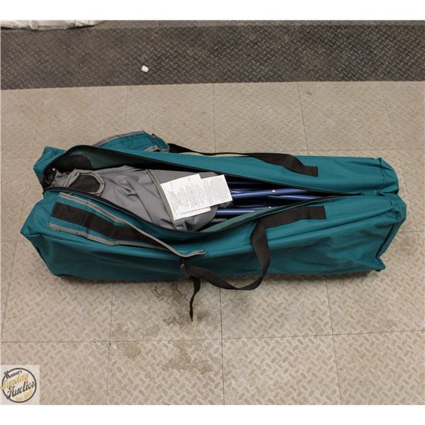 NEW FOLABLE GREY CAMPING CHAIR WITH BLUE LEGS