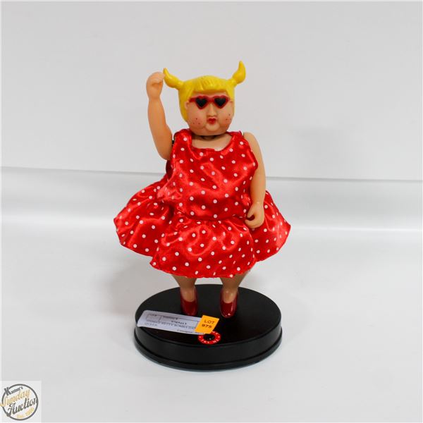 O'SMILE BETTY BOMBA DANCING QUEEN