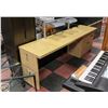 Image 1 : TAN OFFICE DESK SECTION 2 H29XW54XD29