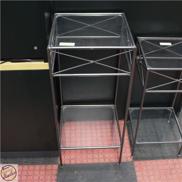 METAL WITH GLASSTOP DISPLAY STAND (PLINTH)
