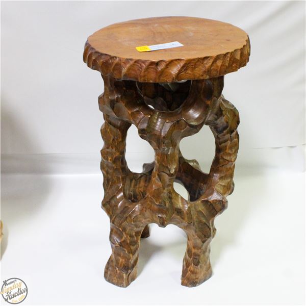 WOOD CARVED MINI STOOL H-18"