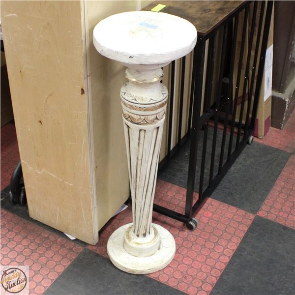 WOOD DISPLAY MANTEL 34"X 11"