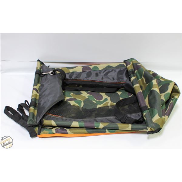 BRAND NEW NUEVO DOG CAR SEAT