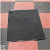 Image 1 : ENTRYWAY MAT 27" WIDE