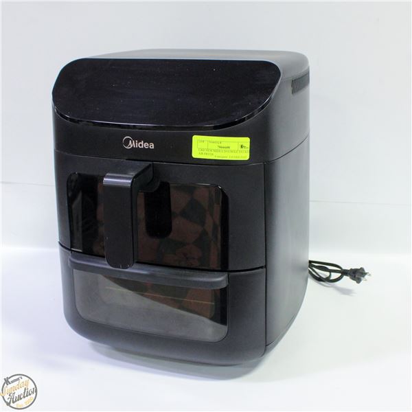 MIDEA DOUBLE DECKER AIR FRYER(SLIGHT SIGNS OF USE)