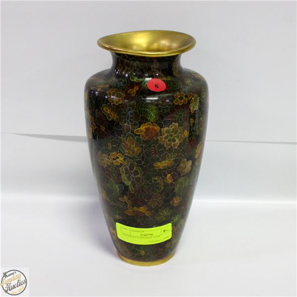 ANTIQUE CLOISONNÉ VASE.