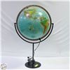 Image 1 : LIGHT UP WORLD GLOBE H32 X W24