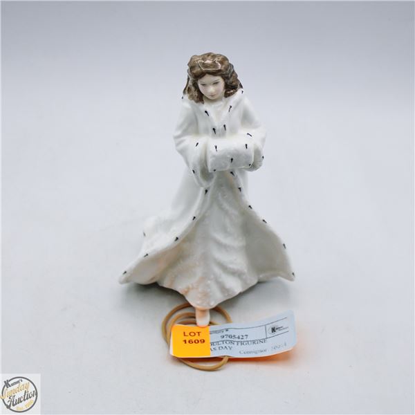 ROYAL DOULTON FIGURINE CHRISTMAS DAY