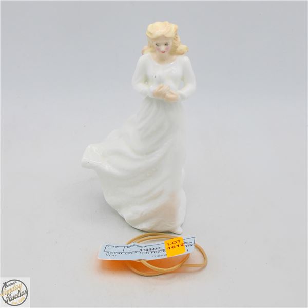 ROYAL DOULTON FIGURINE LOVING YOU