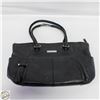 Image 1 : CALVIN KLIEN LARGE BLACK HAND BAG